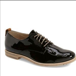 AGL Oxford loafers